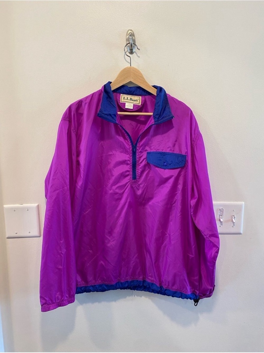 L.L. Bean Magenta Pullover Windbreaker with Blue Trim